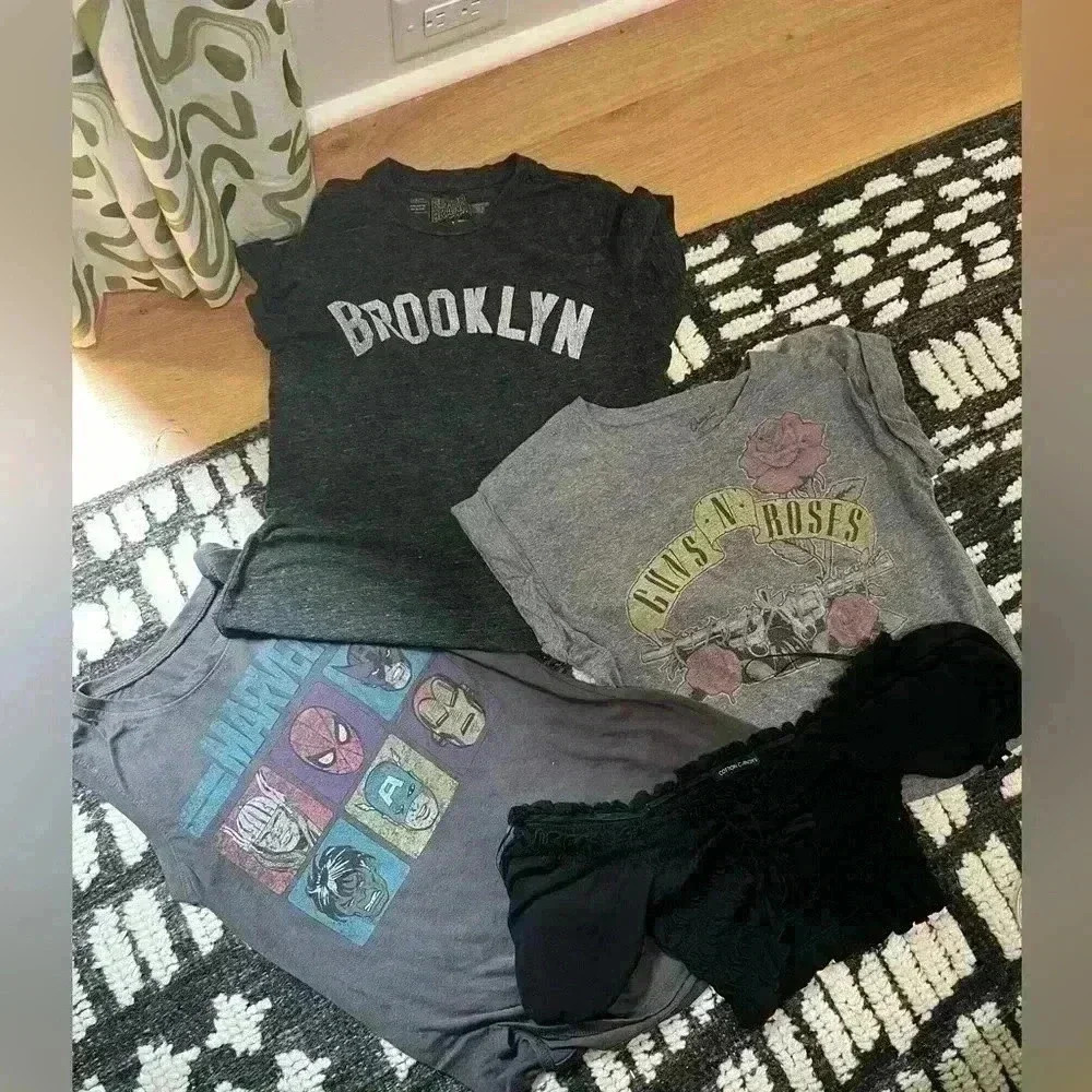 Lot of 4 tops- Marvel tank, Gun n Roses top, Brooklyn T-shirt, Cotton Candy top